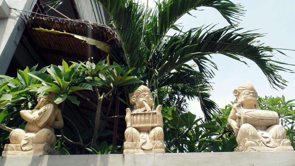 Hotel Matra Bali Surf Camp Canggu Exterior foto